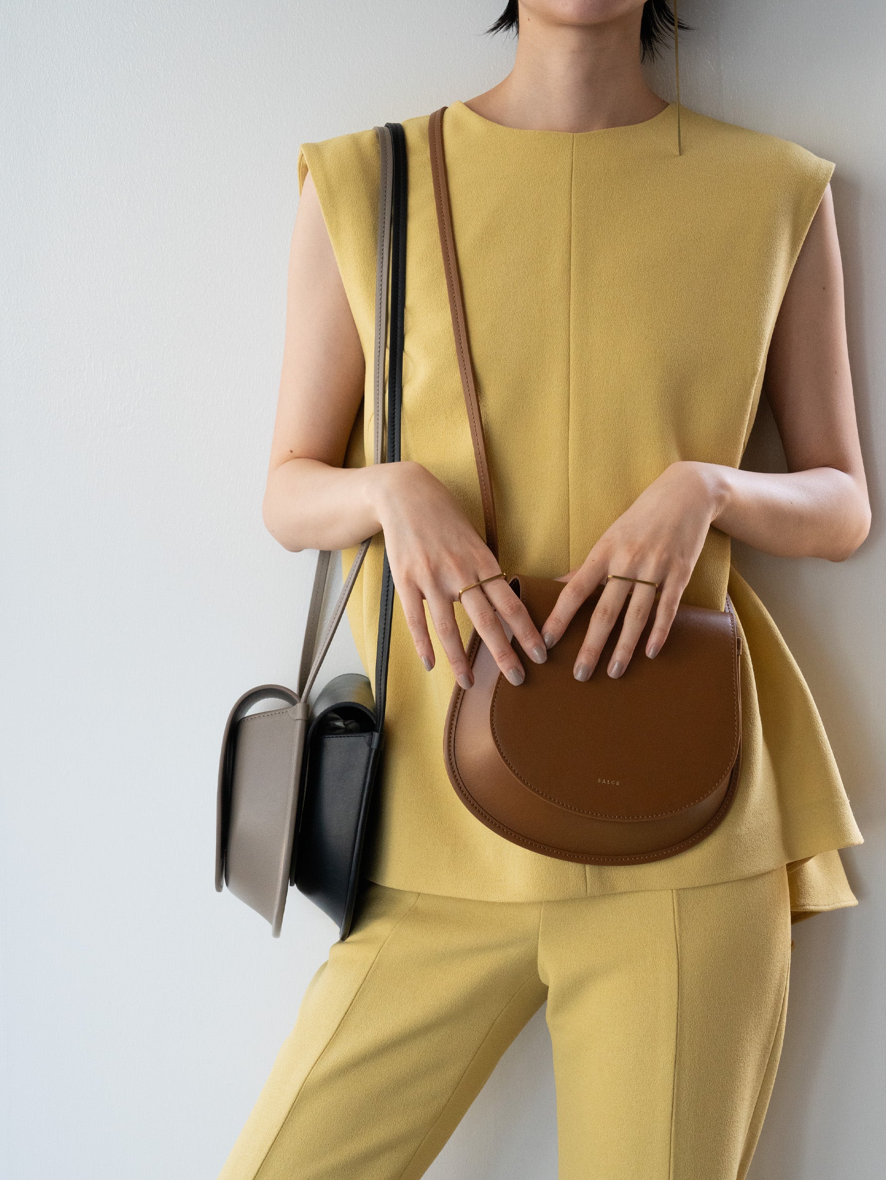 DEVA SMALL(BLACK)