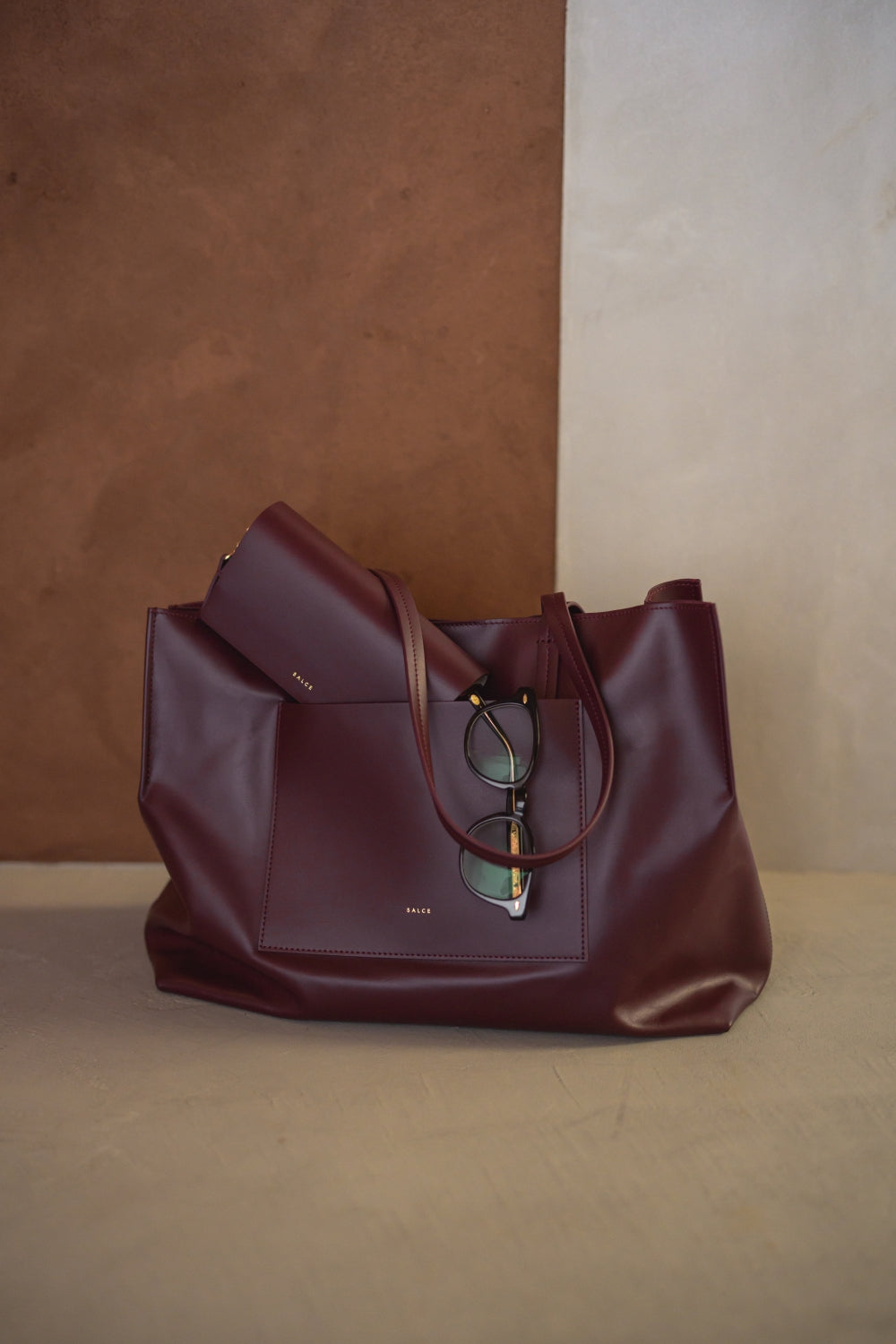 GRETE with case (BURGUNDY)｜予約販売9/11発送予定