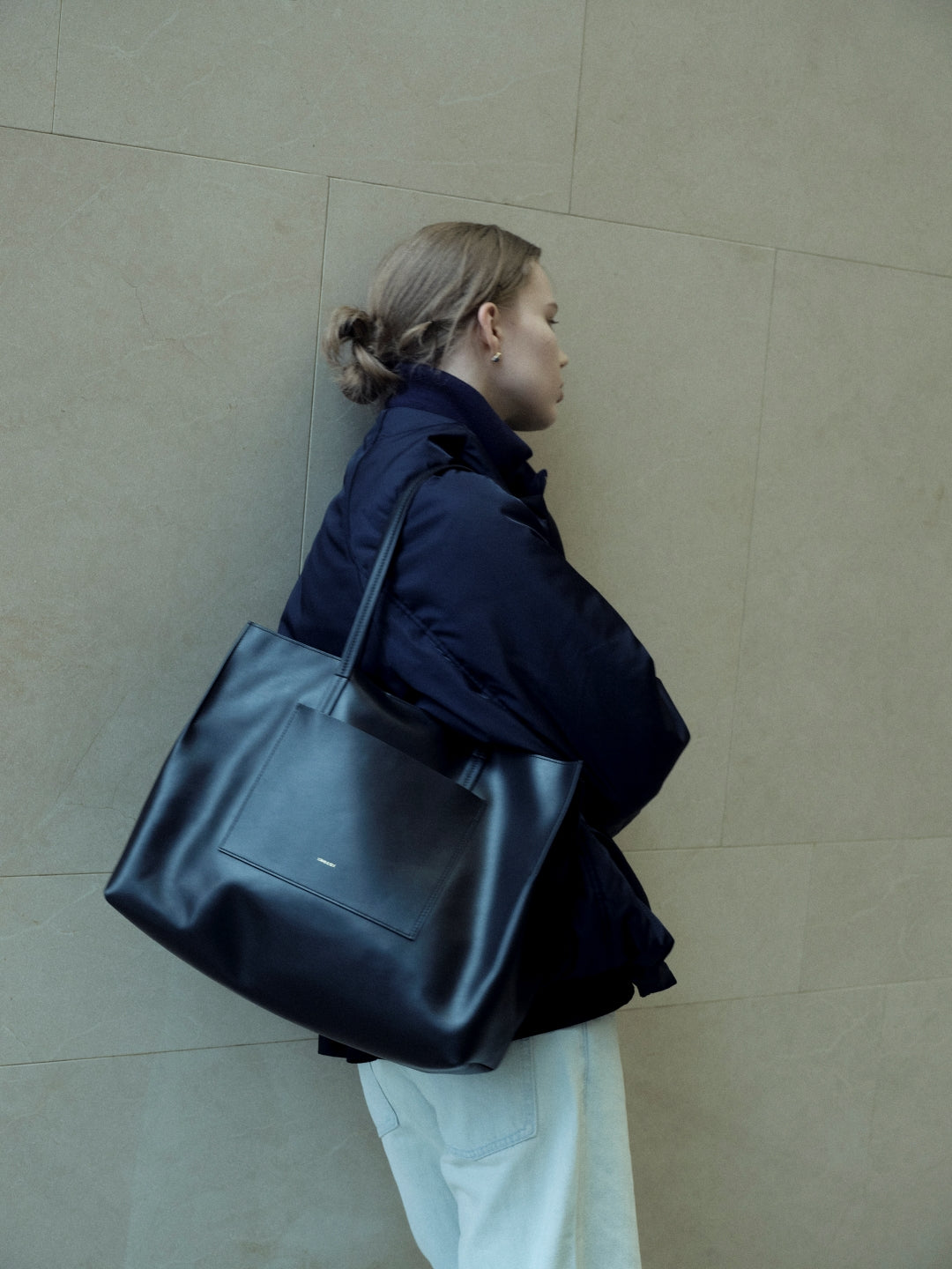 GRETE (BLACK)